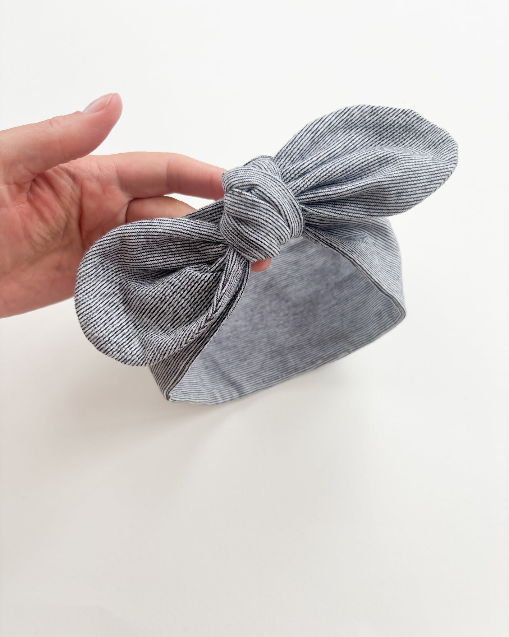 S:S fine stripe headband (2+ years)