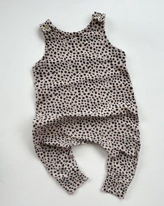 S:S dalmatian dungarees (6-12 months)