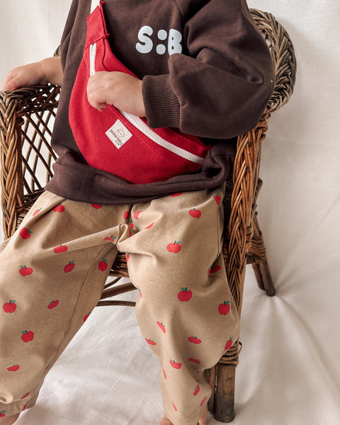 apple jersey play pants